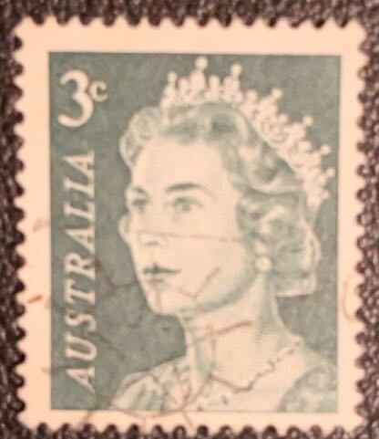 Queen Elizabeth 2nd  stamp collectible - Main Image 2