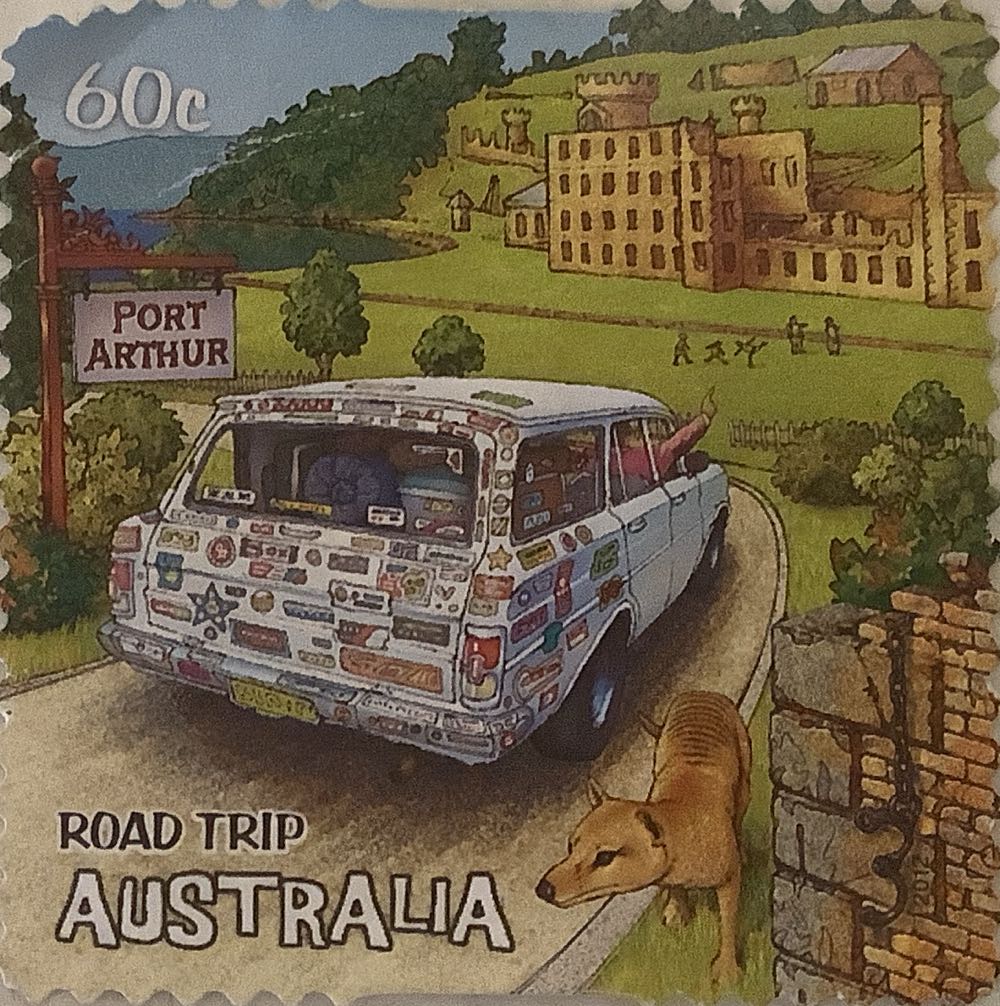 Hot Wheels Character Cars 1:64 Scale Looney Tunes Tweety Bird 1 7