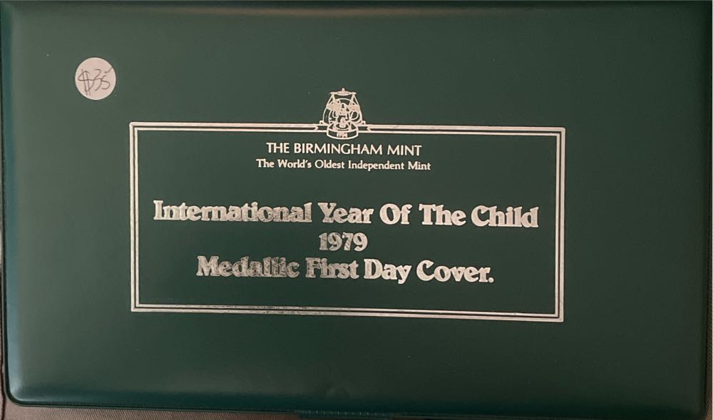 1979 International Year Of The Child  stamp collectible - Main Image 3