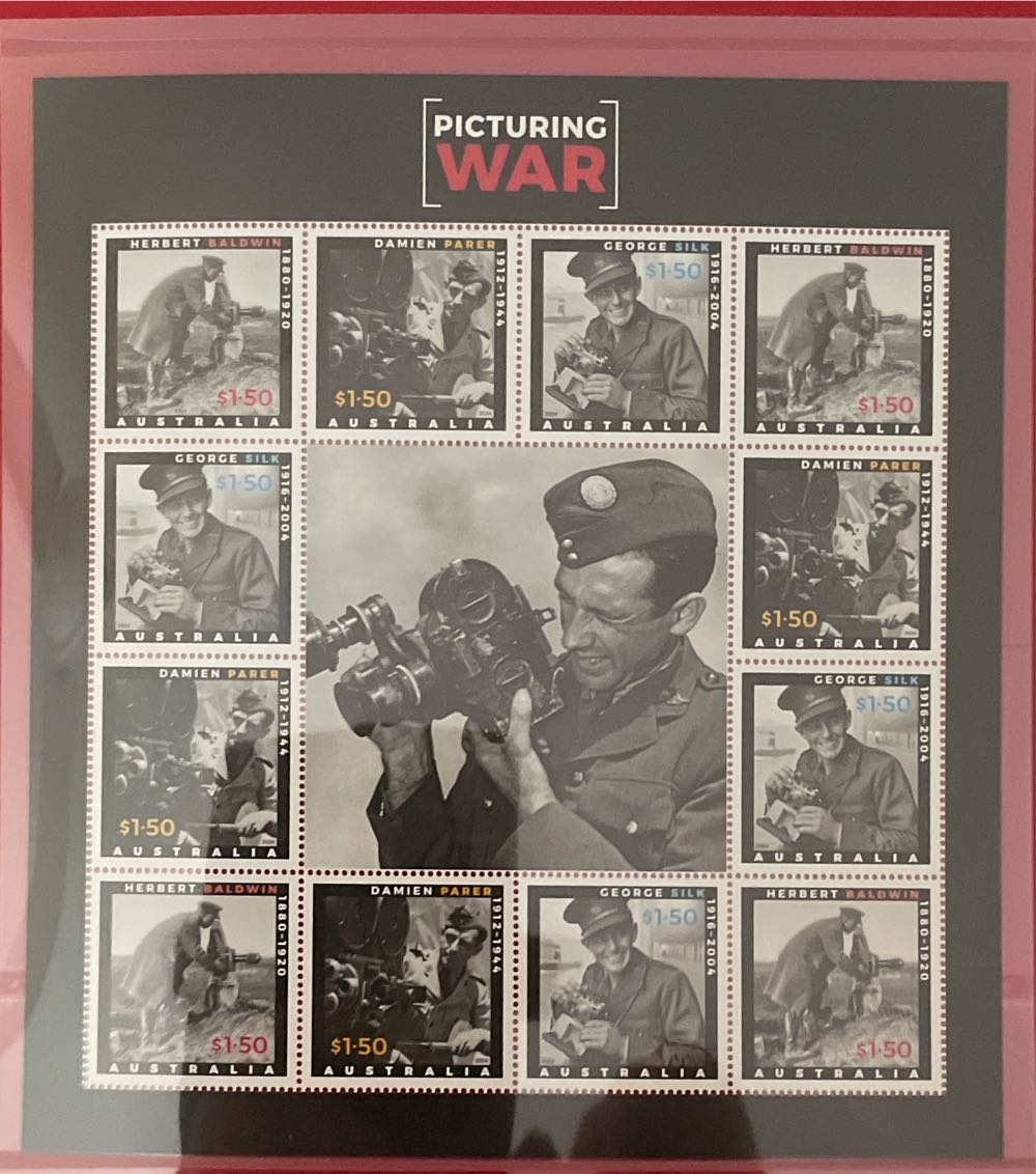 Picturing War  stamp collectible [Barcode 9349766023870] - Main Image 3
