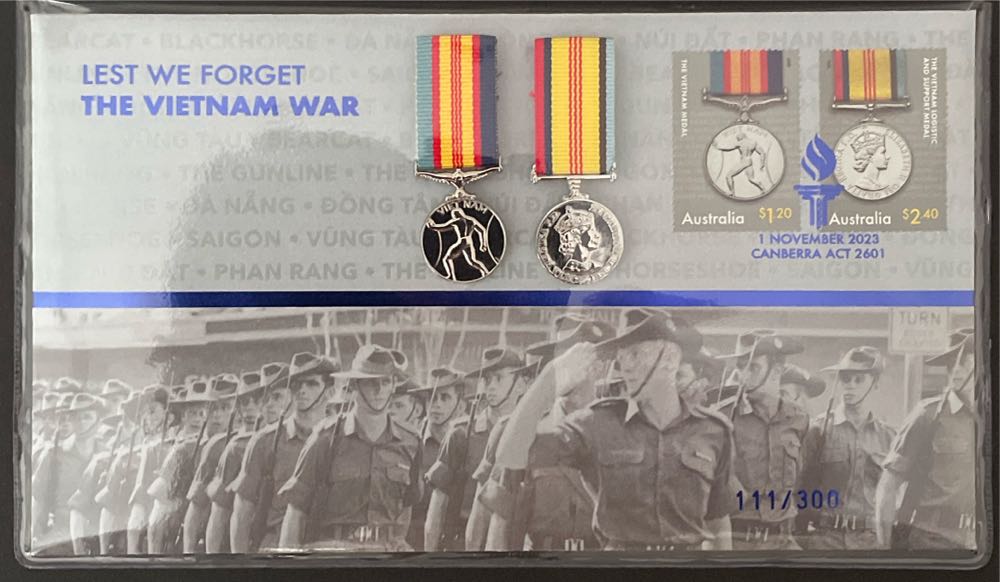 First Frost *frosted Bouquet dies