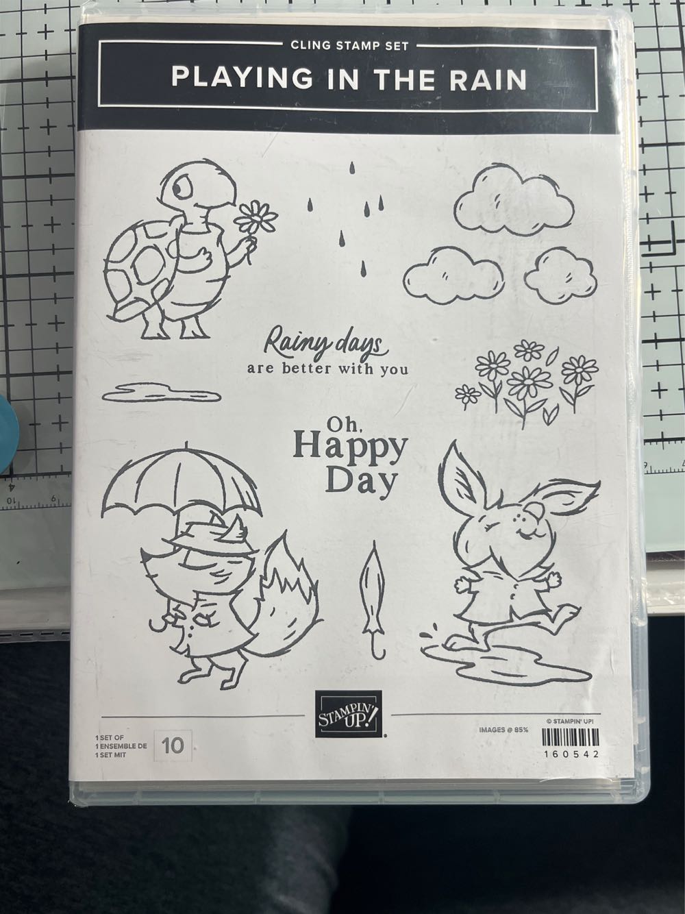 Queen Victoria And Queen Elizabeth 11