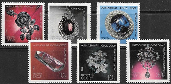 Charlie Brown On Ice