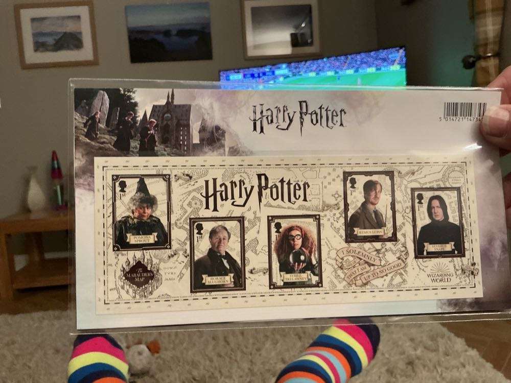 Harry Potter - Presentation Pack  stamp collectible [Barcode 5014721147345] - Main Image 2