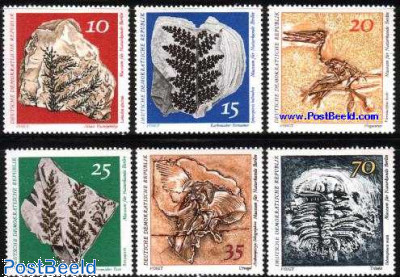 The Olympic & Paralympic Games The Journey To 2012 - Presentation Pack