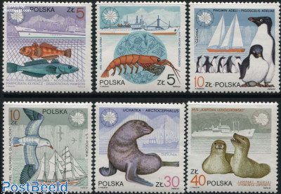 Marvel Super Heroes Secret Wars #2