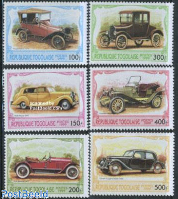 Santa’s Wittle Helper