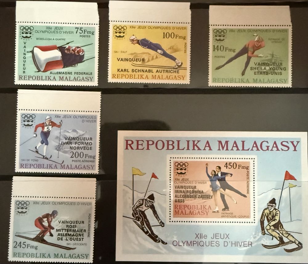 1976 Olympic Innsbruck Winter  stamp collectible - Main Image 2