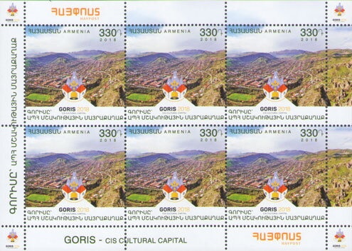 Tete-beche pair, Pottery