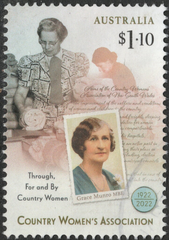 Wreath with Flame Robin