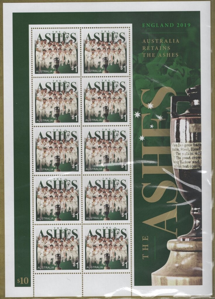 Davis Station, Signpost in Moonlight