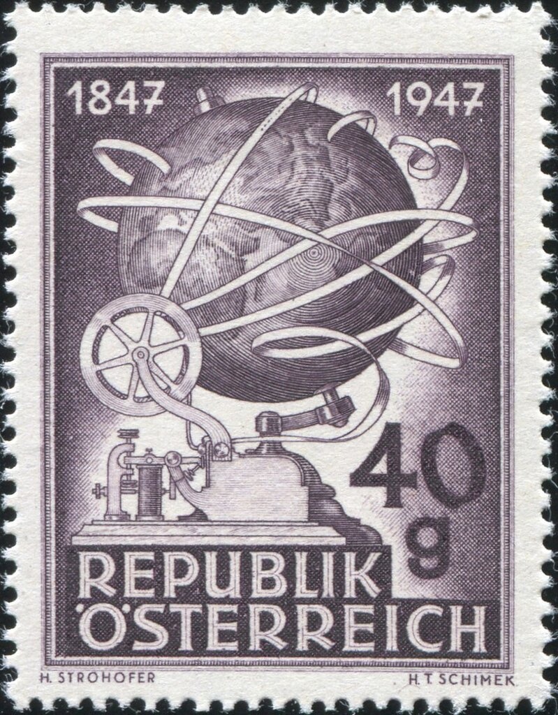 Aircraft over sailing boats on the Attersee