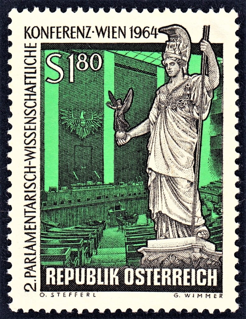 Wyvern Fountain at the New Place, Klagenfurt