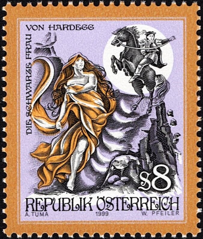 Bowl with corresponding lid, Upper Austria