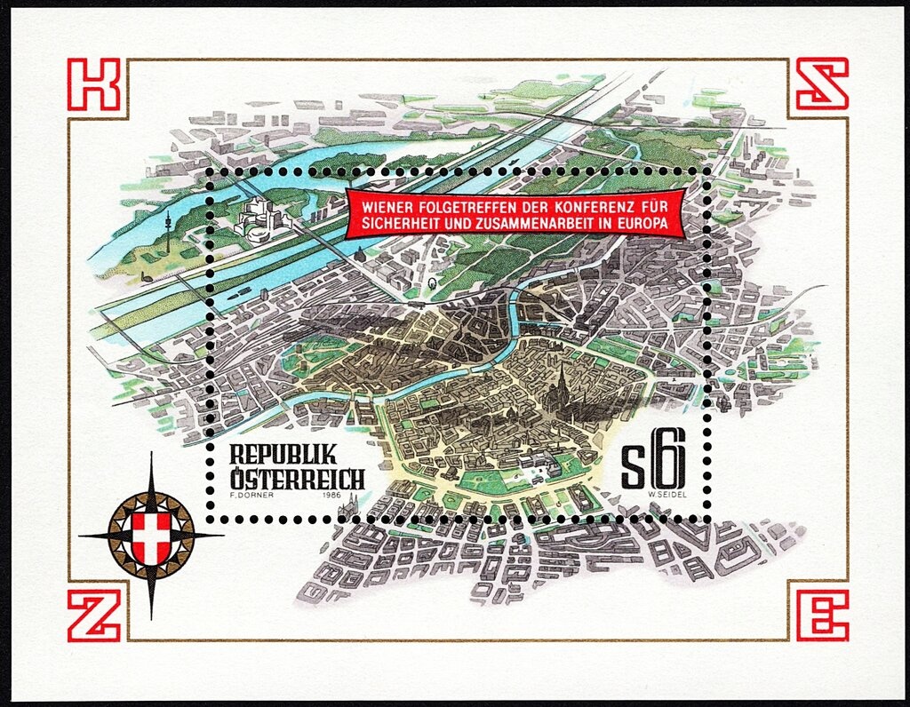 Posthorn overprinted "PORTO"