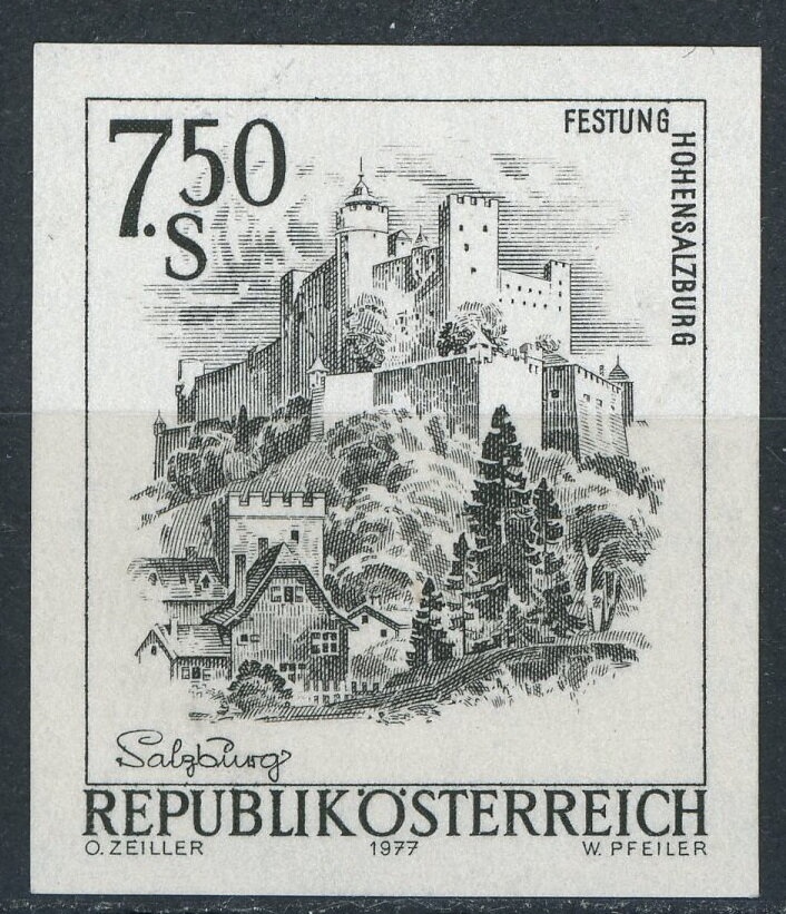 Posthorn overprinted "PORTO"