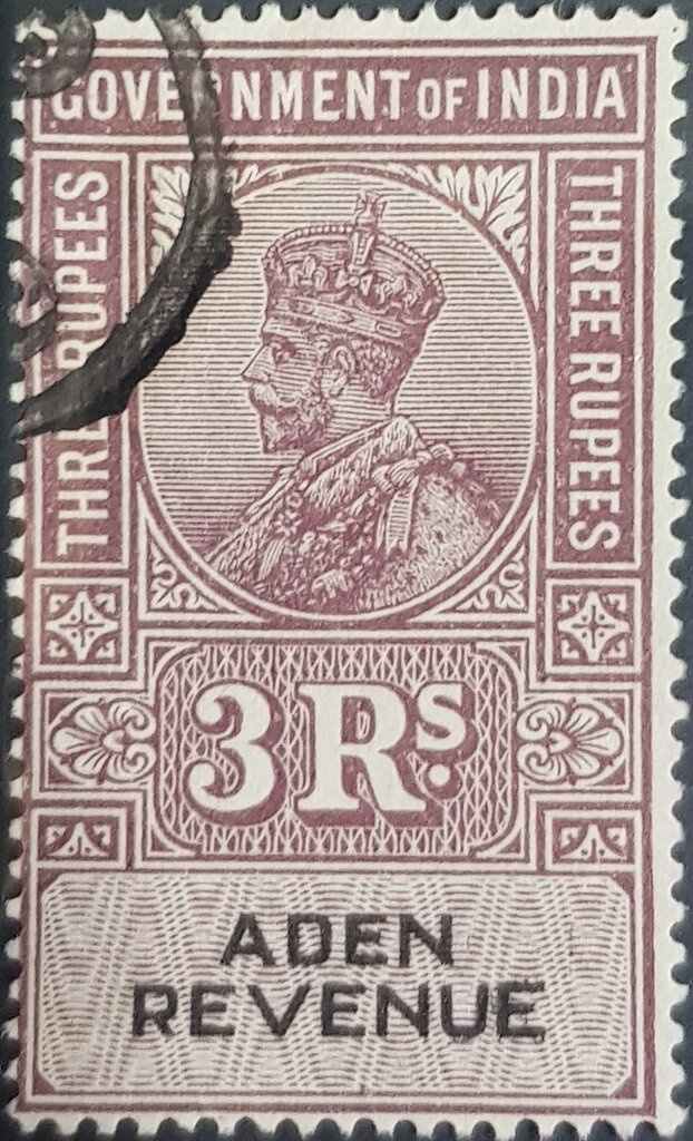 Oil Rig and Dromedary (Camelus dromedarius)