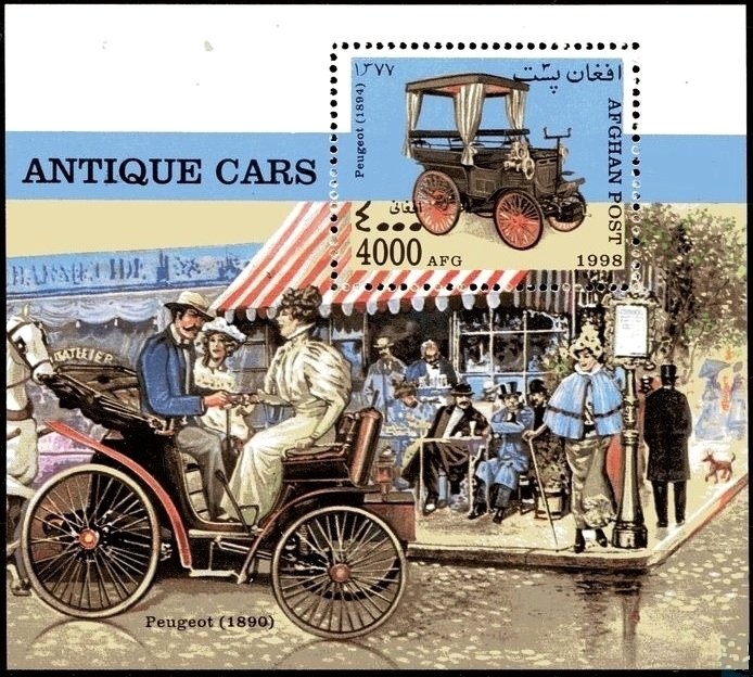 Astronaut on the Moon with USA Flag