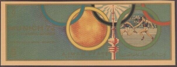 Statues by Michelangelo: Pietŕ