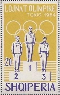 ‭Young Workers' Emblem (Flags, Pickaxe and Rifle)