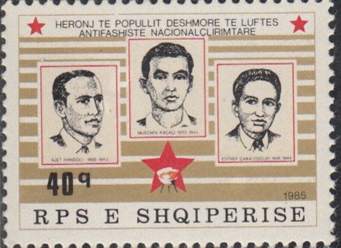 Skanderbeg battling the Turks, by Simon Rrota (1887-1961)