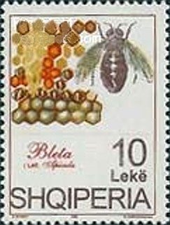 Charlie Chaplin (1889-1977), dancing