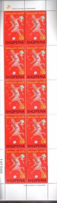 House in Prizren, Albanian flag