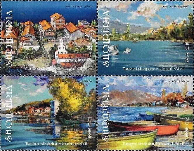 Dalmatian Pelican (Pelecanus crispus)