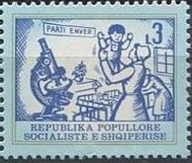 European peacock (Inachis io), Cirsium acaule