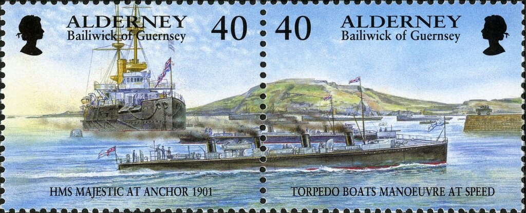 Common Firecrest (Regulus ignicapillus)