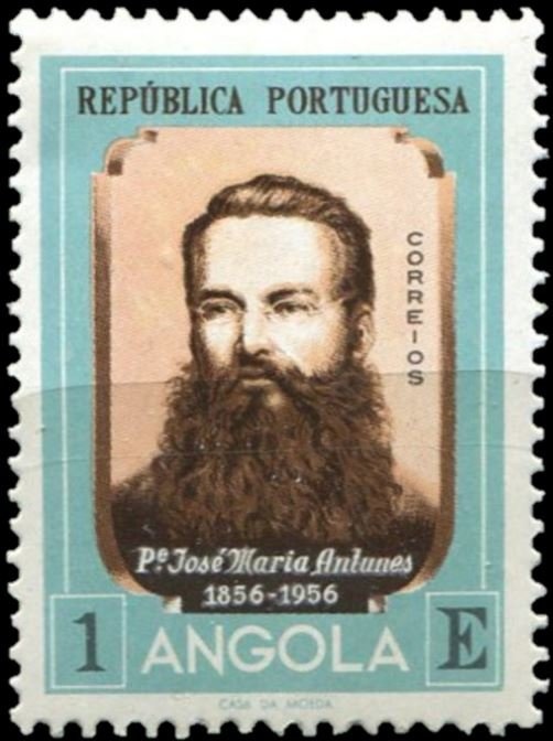 Hats, outline of the map of Andorra