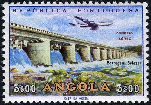 Uniforms offered by the OAU - 1968