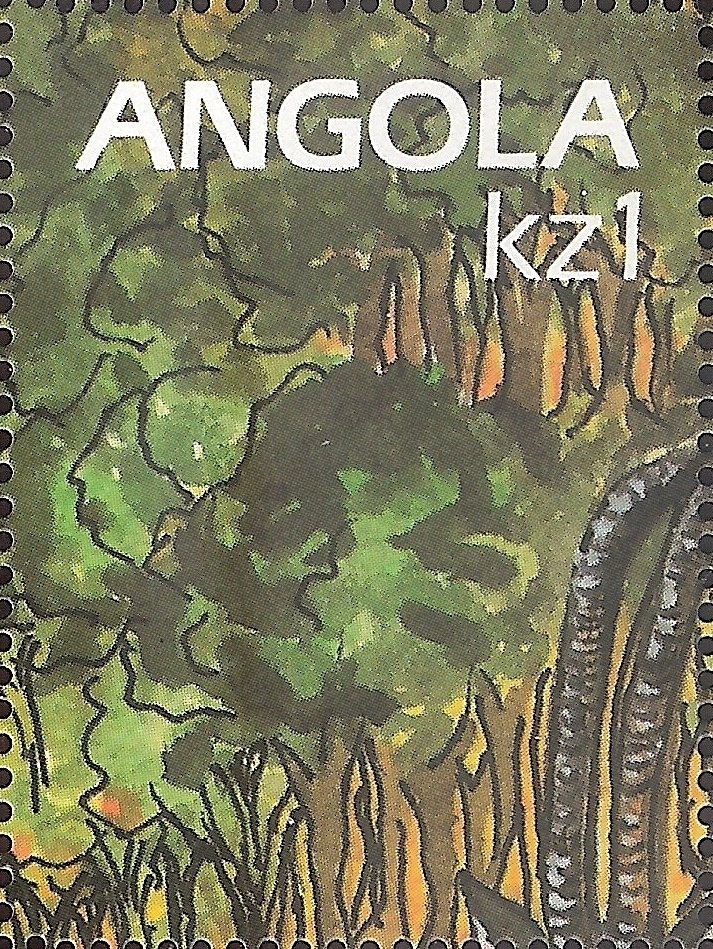 Trigonal Hairy Triton (Cymatium trigonum)