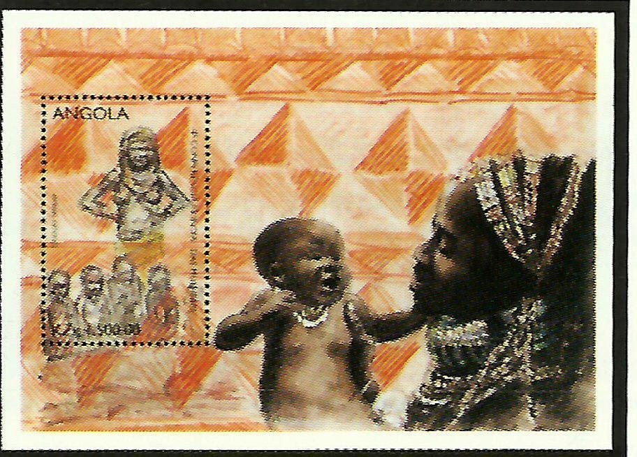 Moustached guenon & Red-tailed guenon