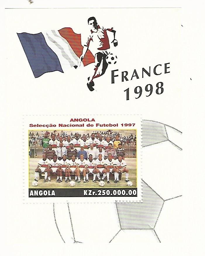 Charles Darwin and Stegosaurus stenops