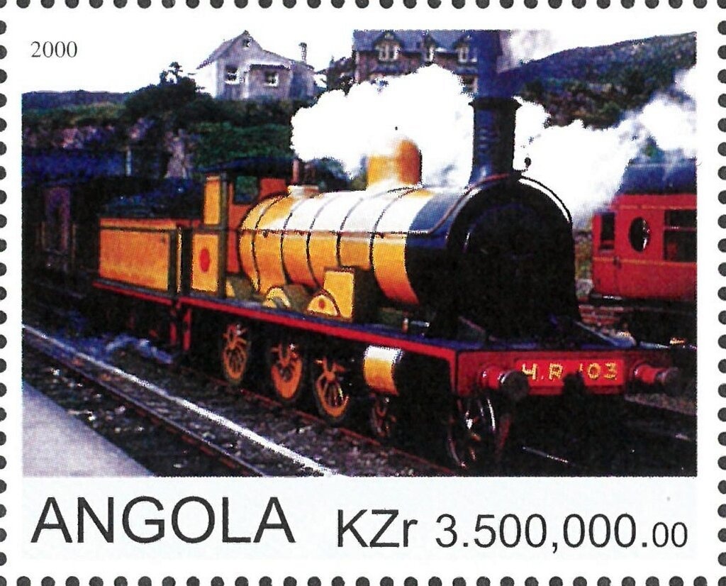 African Elephant (Loxodonta africana)