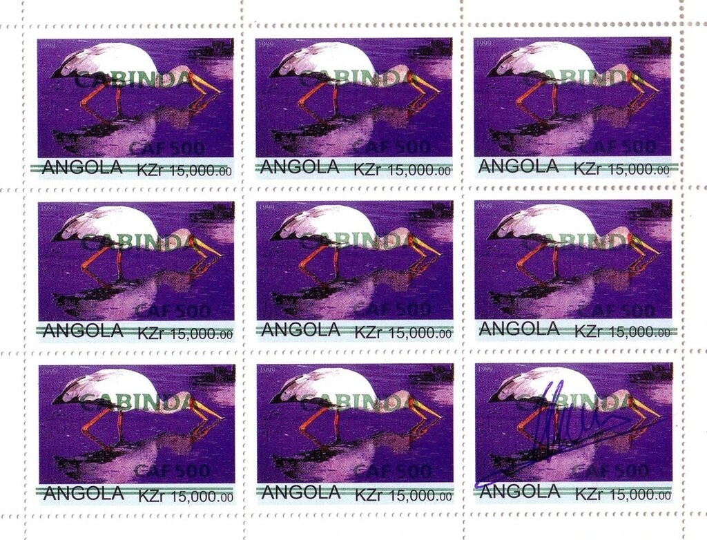 Pearly-eyed Thrasher (Margarops fuscatus)