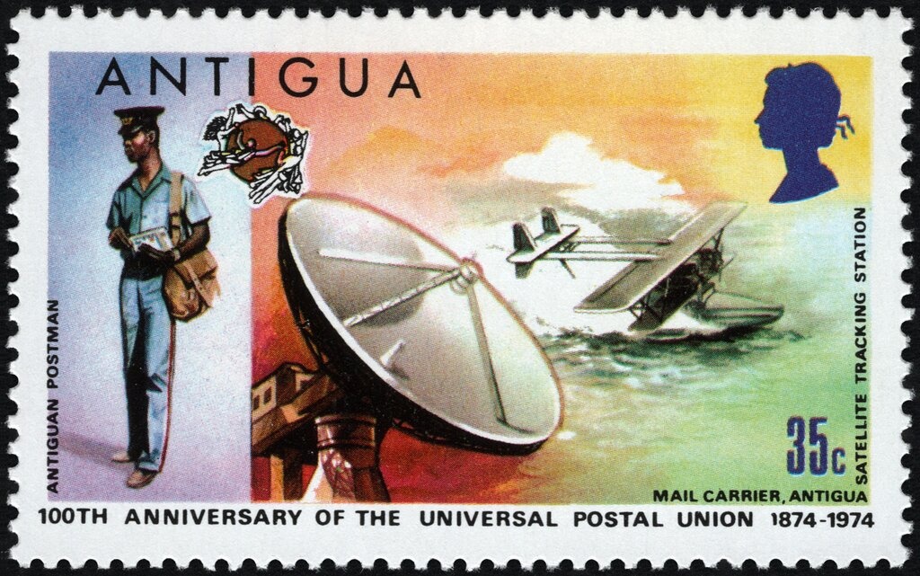 Viscount Hood and H.M.S. "Barfleur"