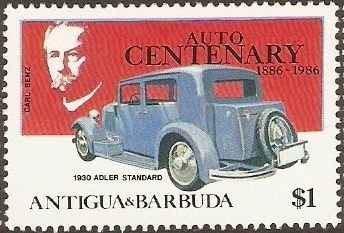 Brown pelican (Pelecanus occidentalis)