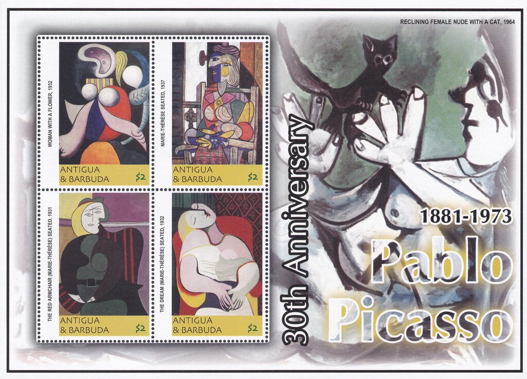 Pope Francis Waving (side-profile)