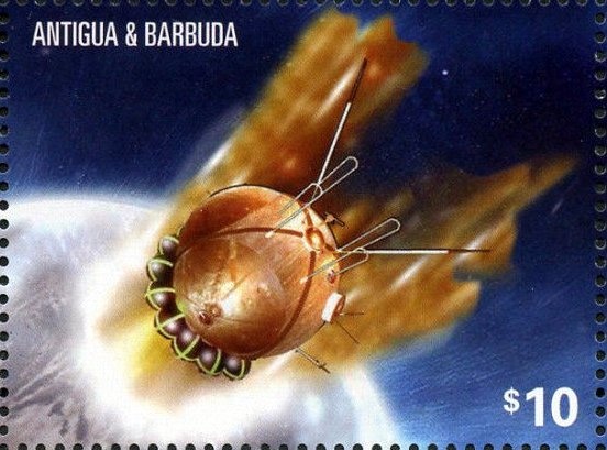 Princess Diana wearing Tiara with Sapphire Earrings