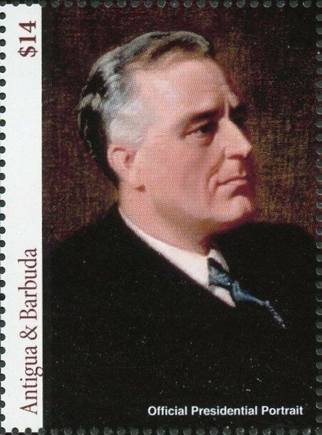 Ruby-throated Hummingbird (Archilochus colubris)