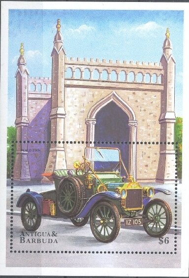 Queen Elizabeth II and Prince Philip waving to Crowd