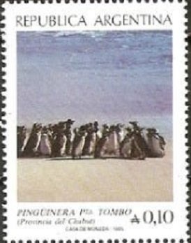 Commemorative mural & cathedral frontispiece of Buenos Aires