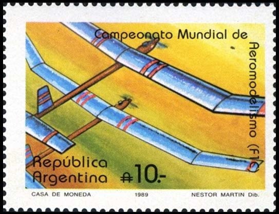 "The Grain Carrier", Ceramic Mural in the Metro of B.A.