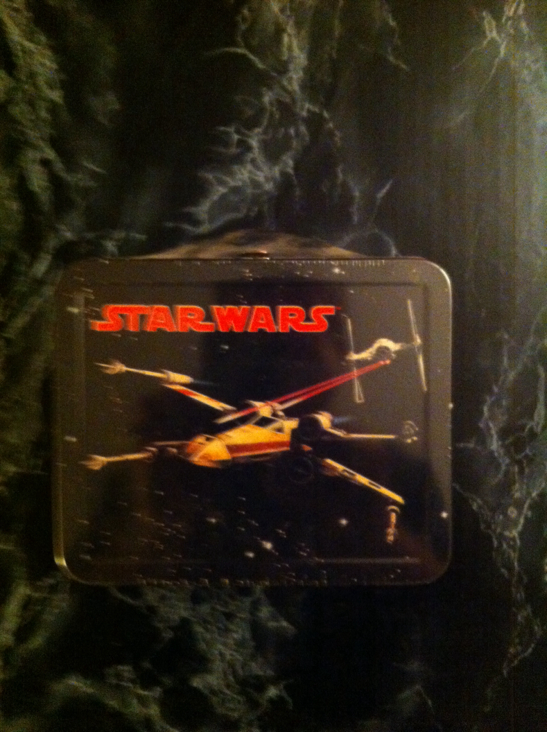 Lunch Box Star Wars Hallmark - Hallmark sci-fi collectible [Barcode 015012509199] - Main Image 1