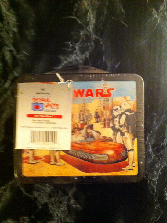 Lunch Box Star Wars Hallmark - Hallmark sci-fi collectible [Barcode 015012509199] - Main Image 2