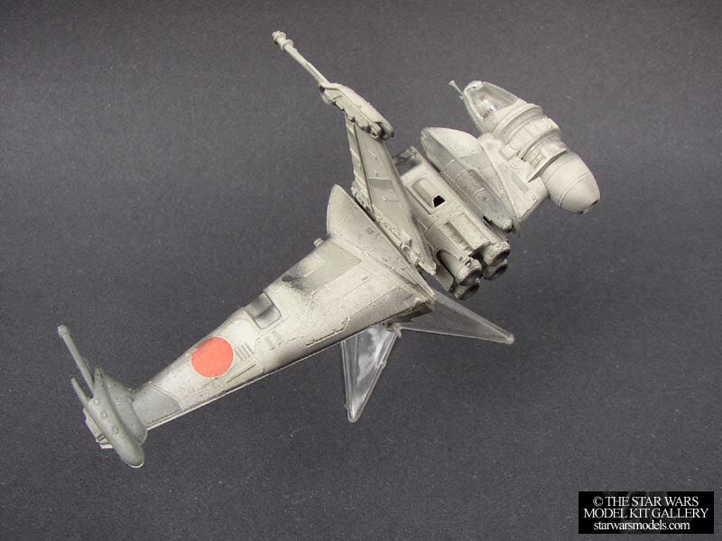B-Wing Fighter Model Kit - Fundimensions sci-fi collectible [Barcode 023922119742] - Main Image 2