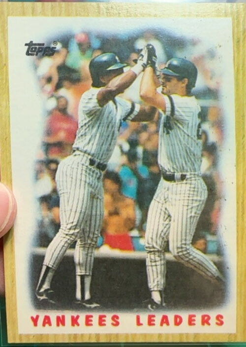 Yankees Leaders  baseball card collectible - Main Image 3