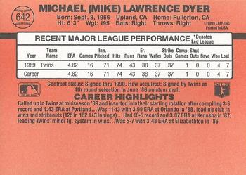 Mike Dyer  baseball card collectible - Main Image 2